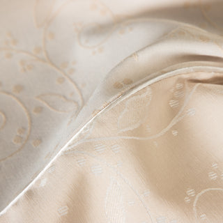 Granada Off White tablecloth