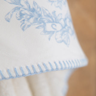 Bebe INITIAL Kappe mit Ciel-Monogramm mit Lavette