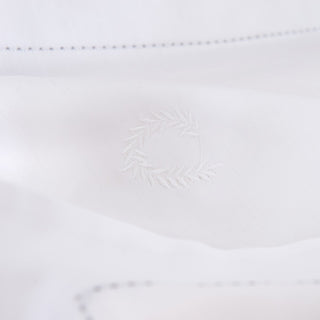 Paire de Taies d'oreiller FAETHON Point Main Monochrome Blanc 50x75cm.