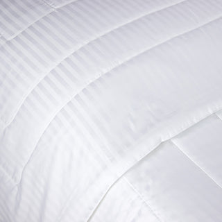 Couverture super double Dafni FAETHON blanc 220x240cm.